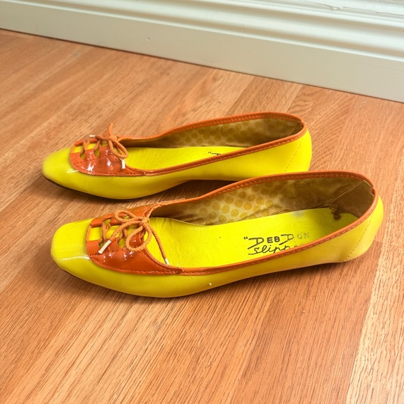 Vintage Shoes - Vintage 1970s Retro Deb Don Slippers Yellow Orange Lace Toe Flats Size 7